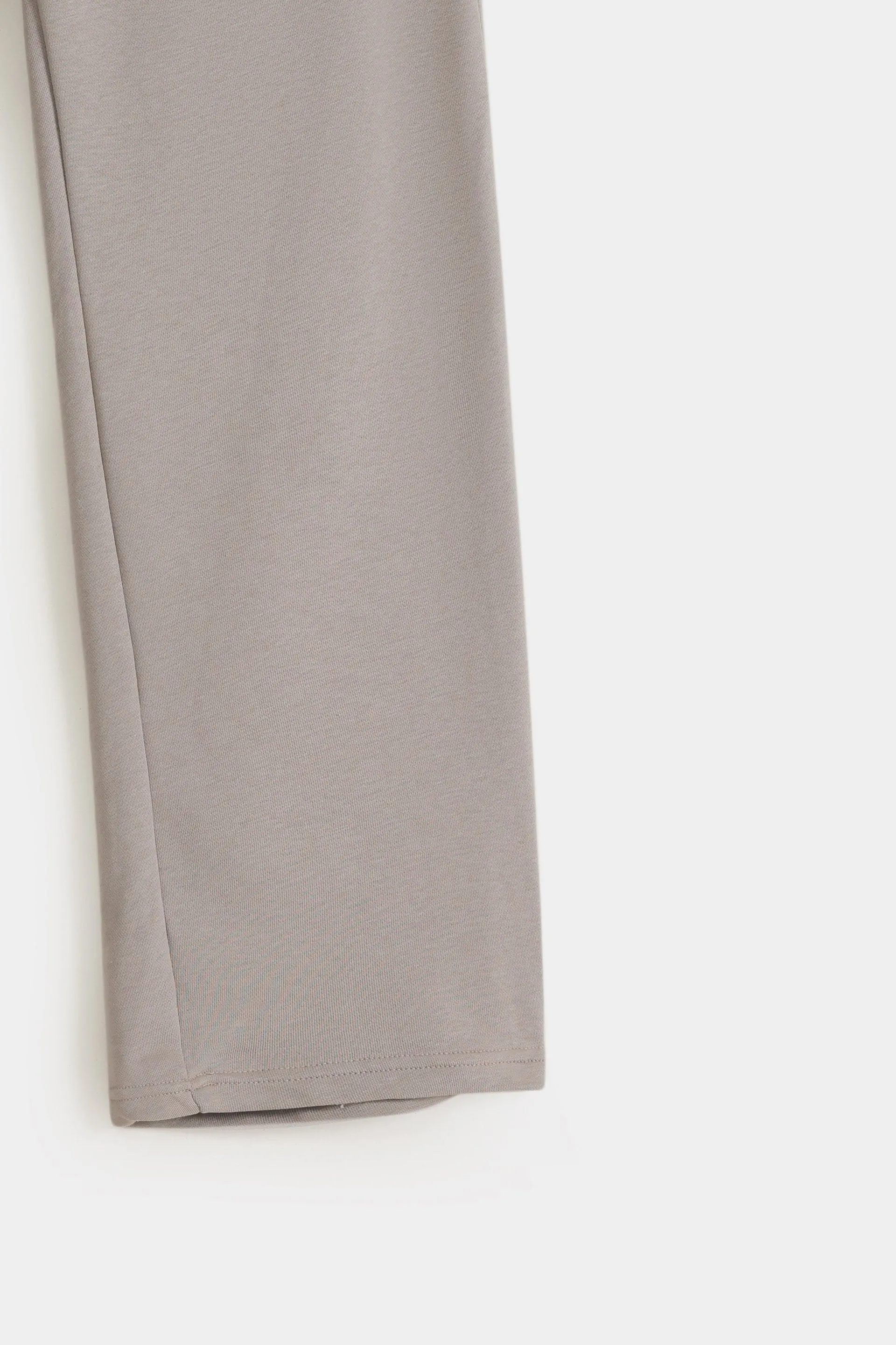 Basic Relaxed Trousers