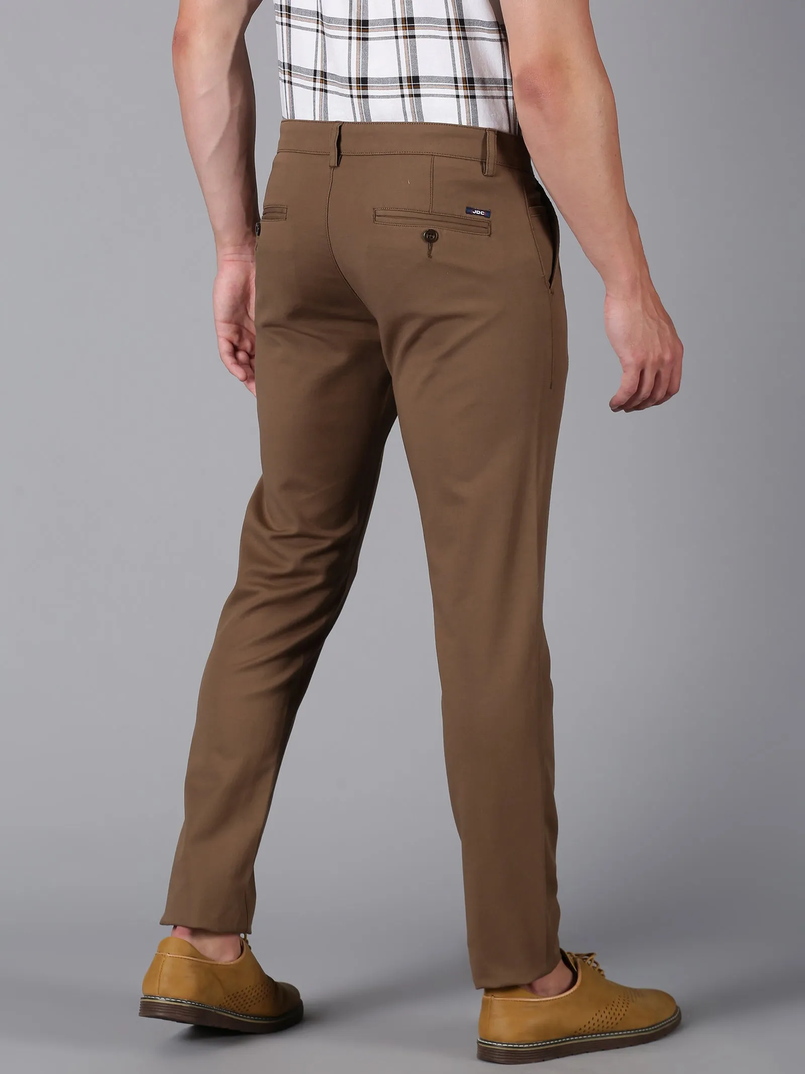 MEN'S WALNUT BROWN SOLID SLIM FIT TROUSER